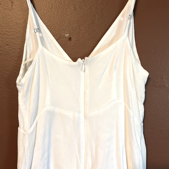 Kimchi Blue White Romper - Picture 4 of 5